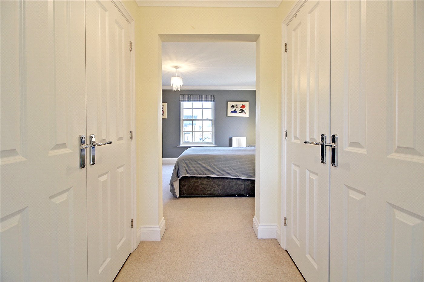 Walk-In Wardrobe